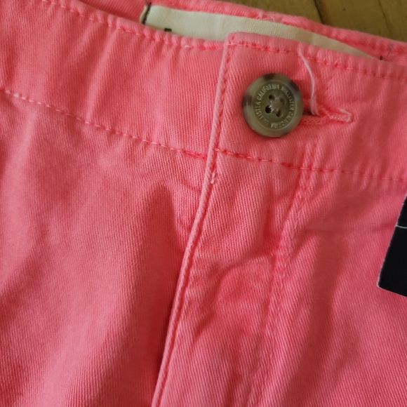 🏷Hollister NWT Low Rise Short - Size 5 W27 - Picture 3 of 8